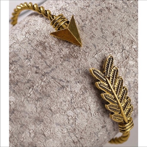 BOGO Gold Arrow Rustic Feather Bracelet - Picture 7 of 11